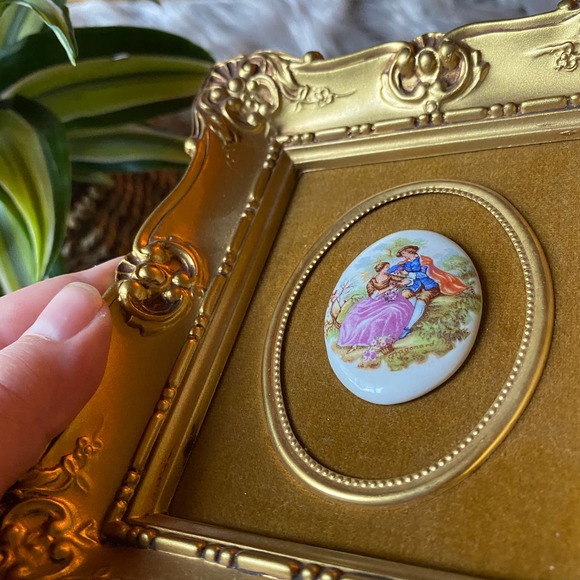 SOLD 🛒 Vintage Mini Frame - Picture 5 of 7